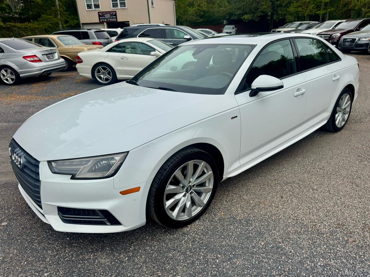 Audi A4 2.0T Premium Sedan 2018