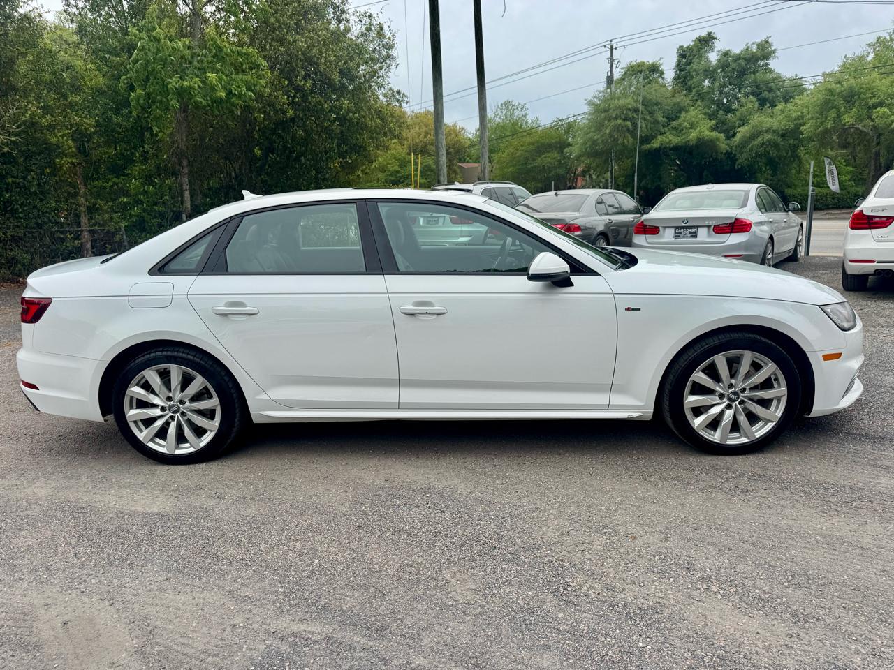 Audi A4 2.0T Premium Sedan 2018