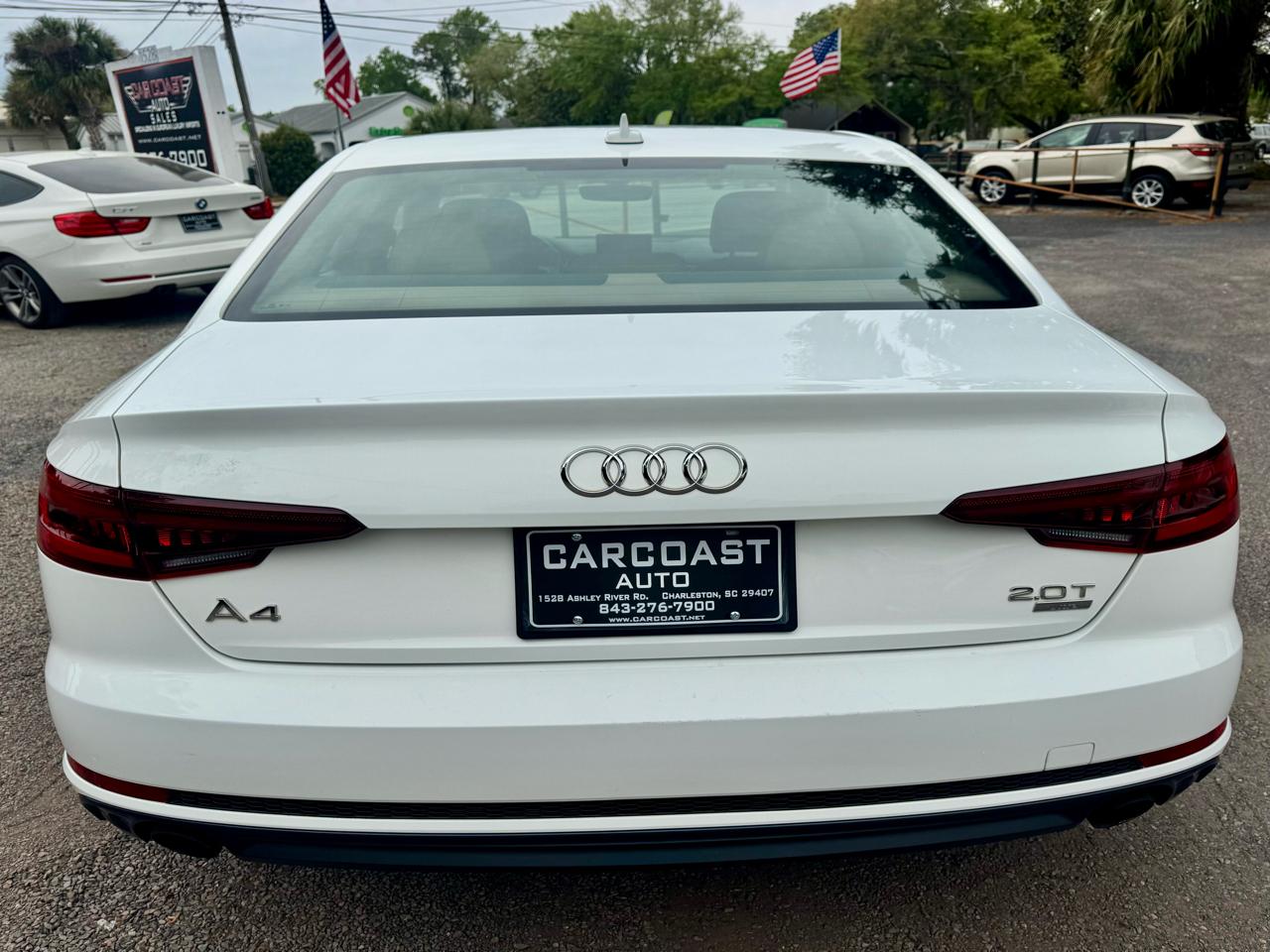 Audi A4 2.0T Premium Sedan 2018