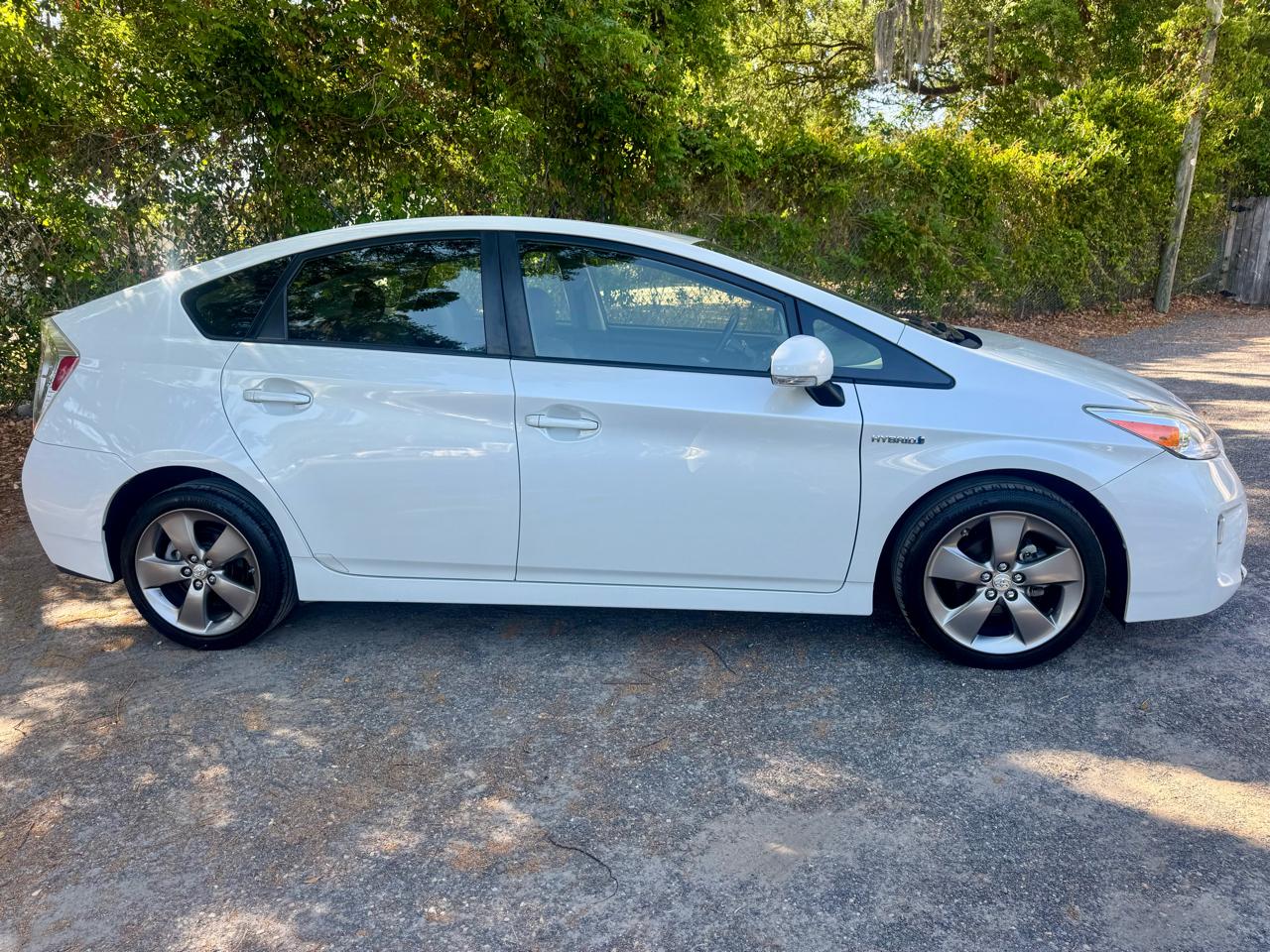 Toyota Prius 5dr HB Persona Series Special Edition (Natl) 2015