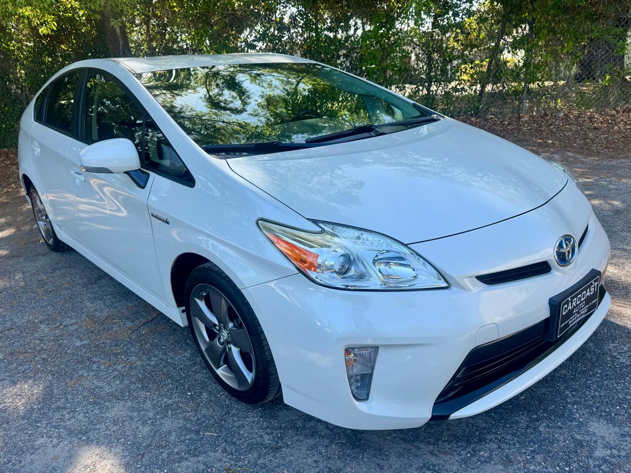 Toyota Prius 5dr HB Persona Series Special Edition (Natl) 2015