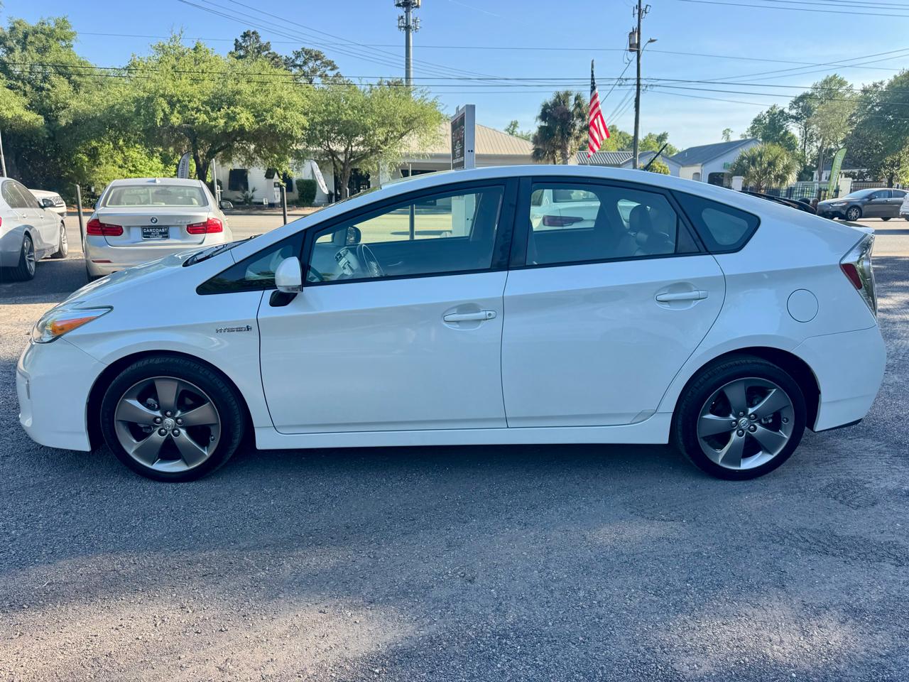 Toyota Prius 5dr HB Persona Series Special Edition (Natl) 2015