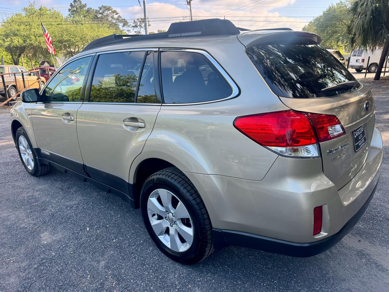 Subaru Outback 2.5i Premium 2010