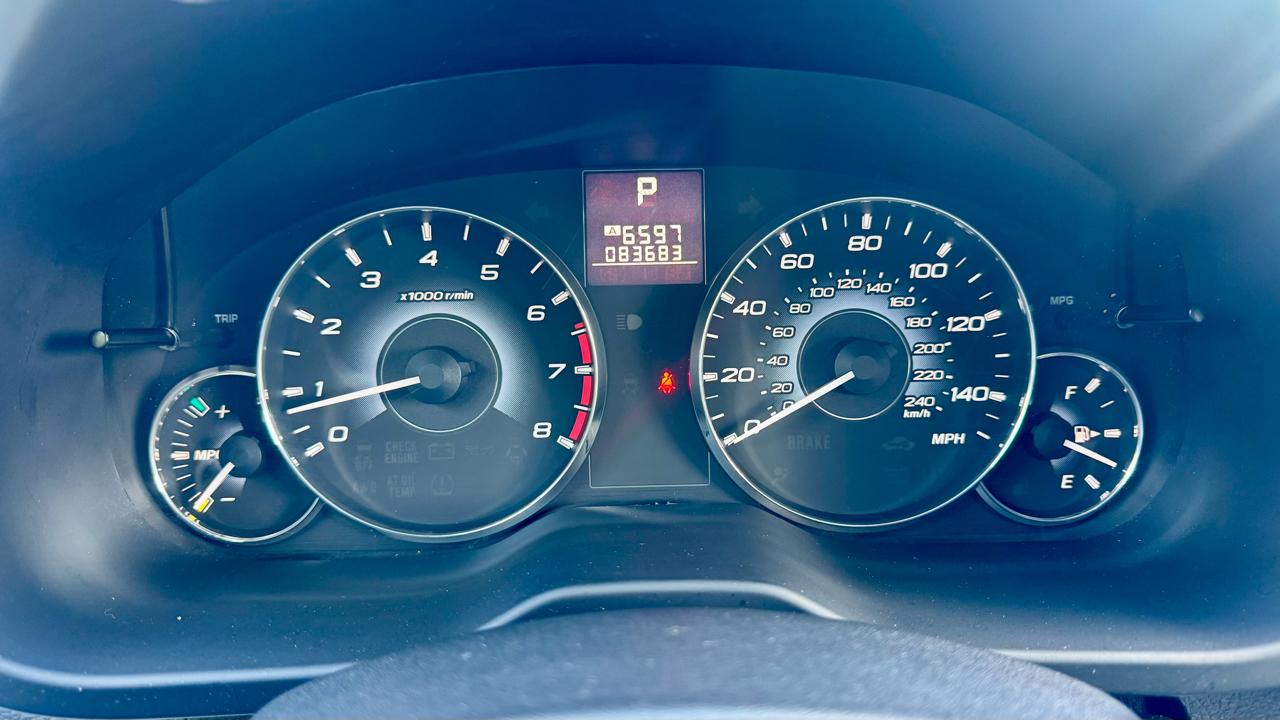 Subaru Outback 2.5i Premium 2010