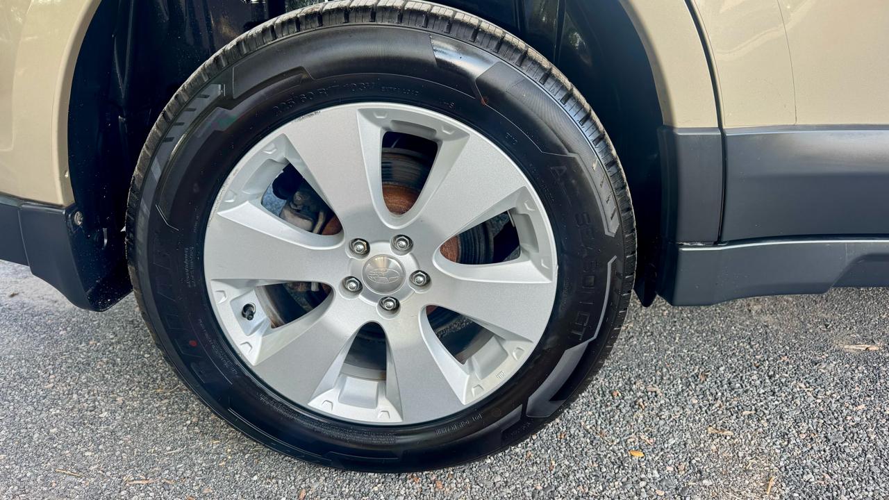 Subaru Outback 2.5i Premium 2010