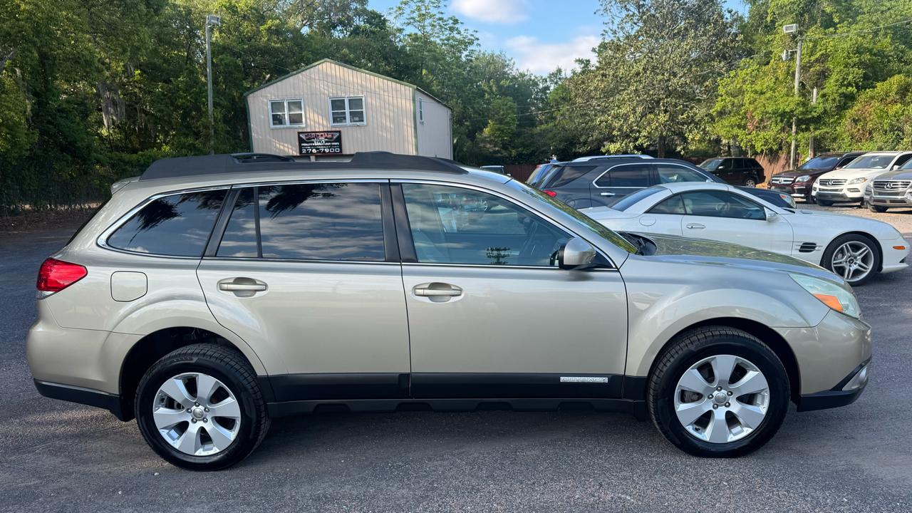 Subaru Outback 2.5i Premium 2010