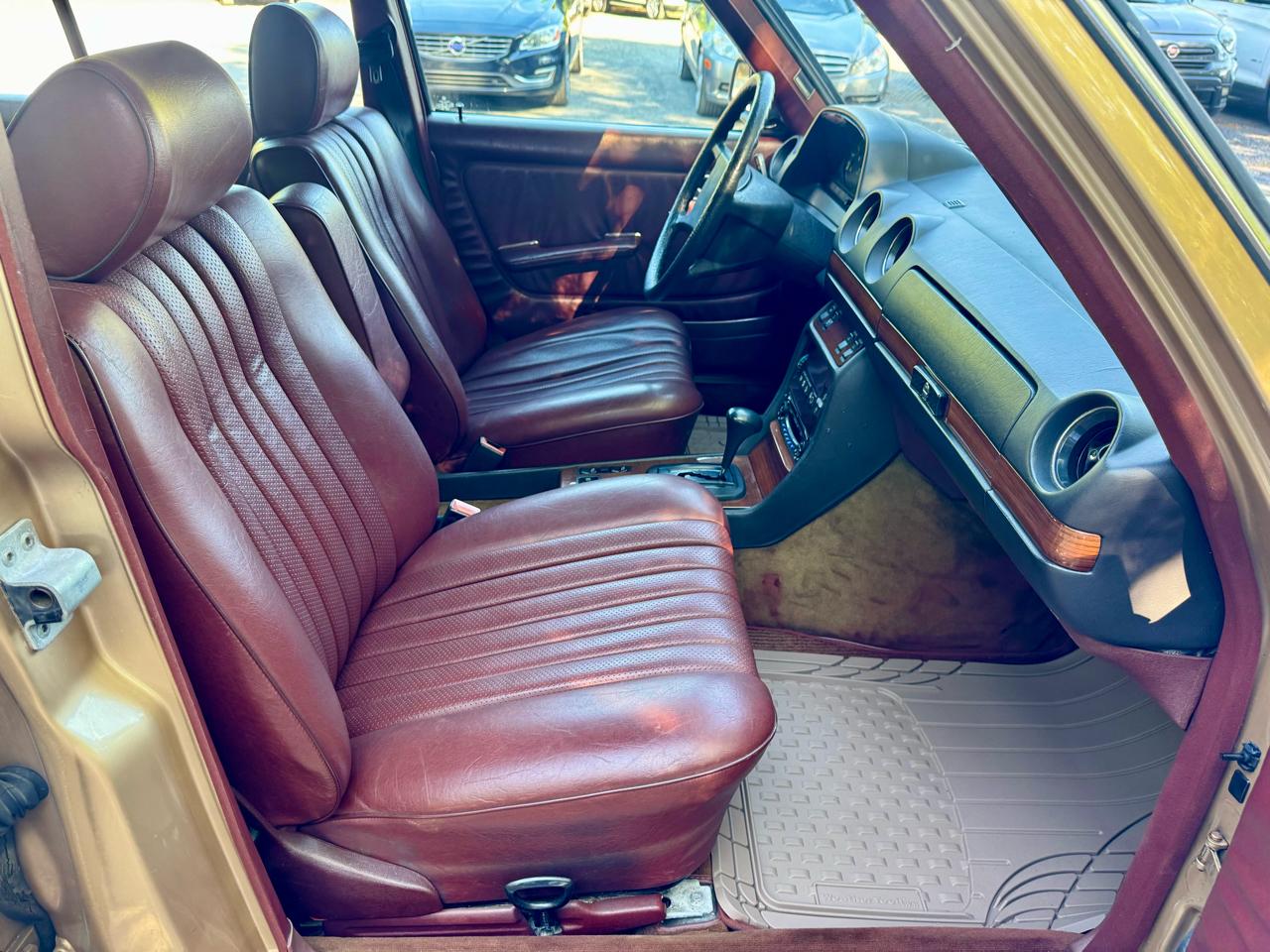 Mercedes-Benz 300 TD 1985