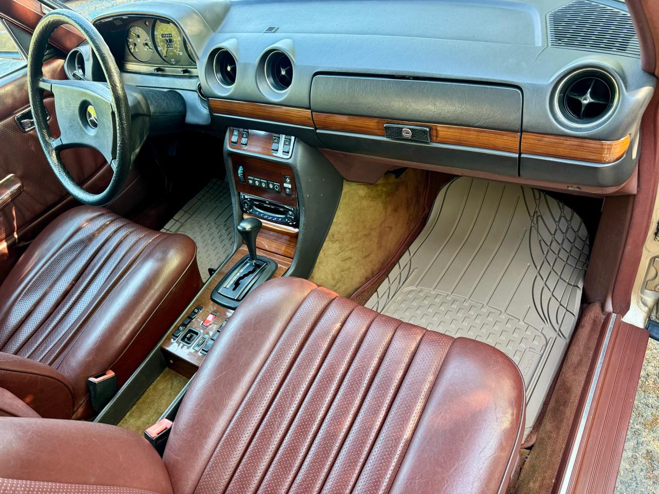 Mercedes-Benz 300 TD 1985