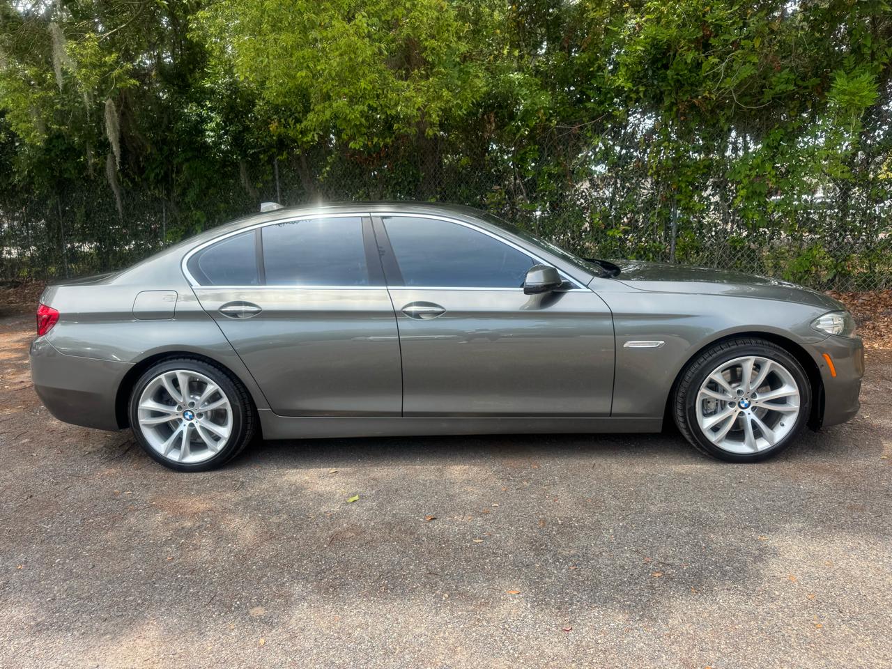 BMW 5-Series 535i 2014