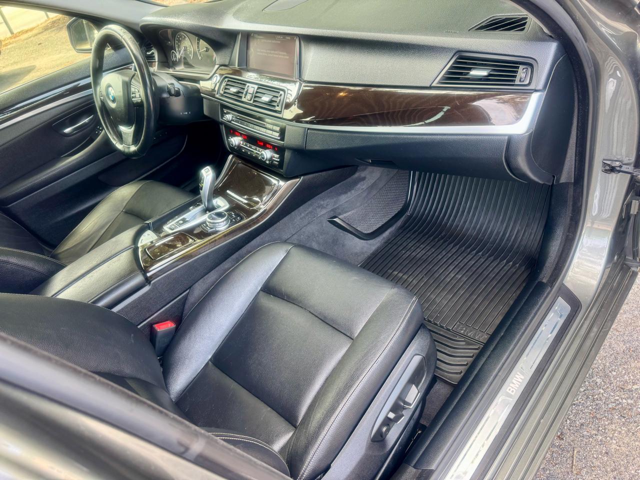 BMW 5-Series 535i 2014