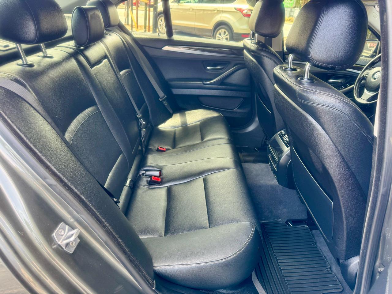 BMW 5-Series 535i 2014
