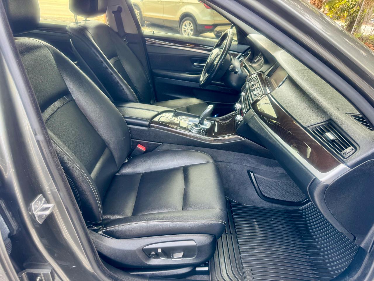BMW 5-Series 535i 2014