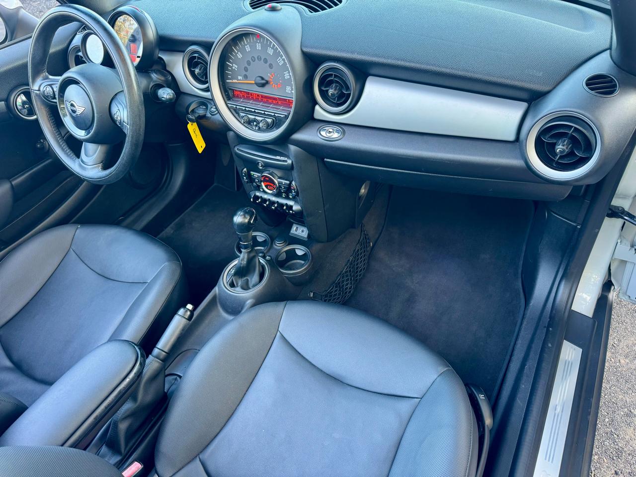 MINI Cooper Convertible 2015