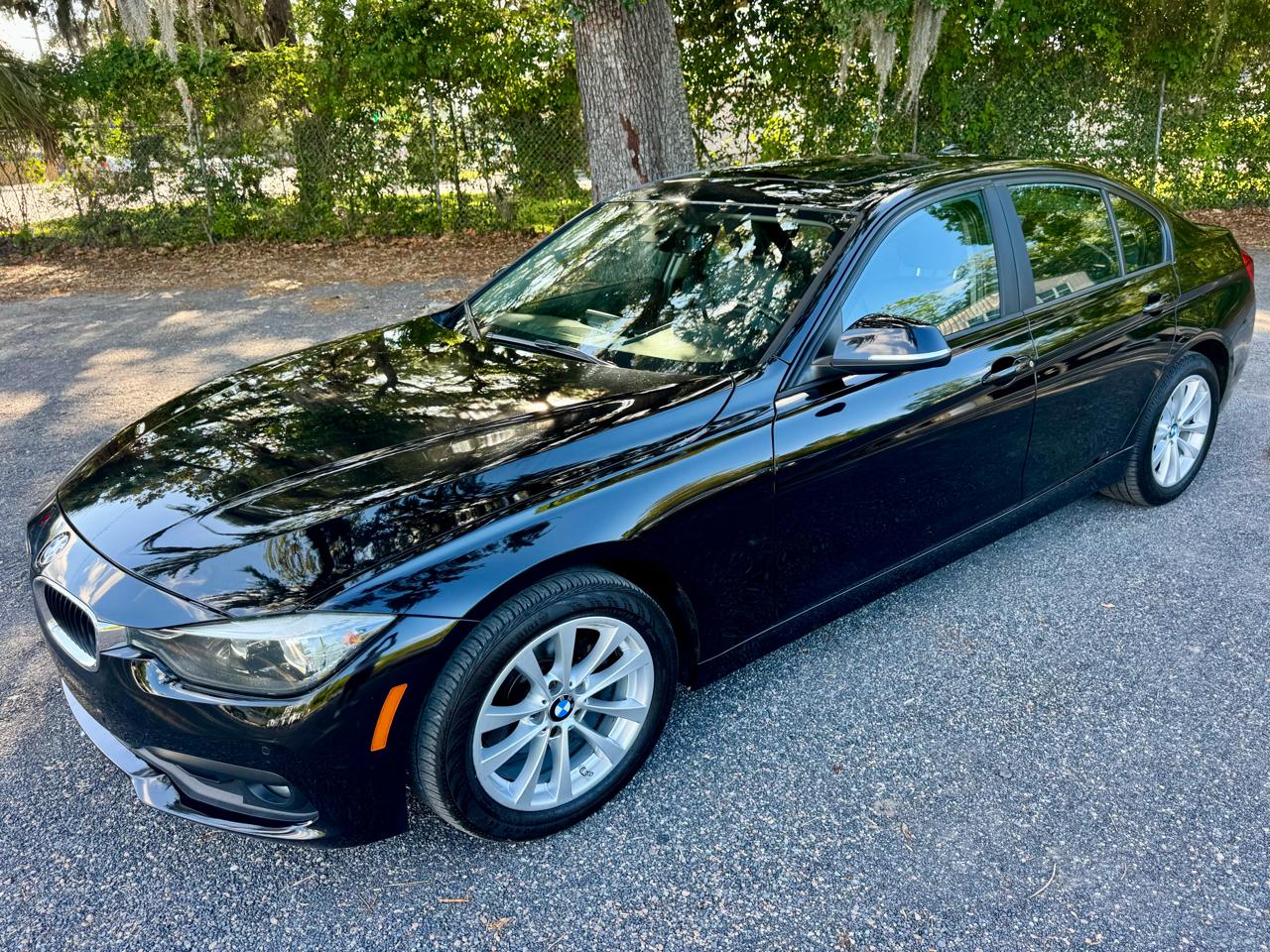 BMW 3-Series 320i xDrive Sedan 2016