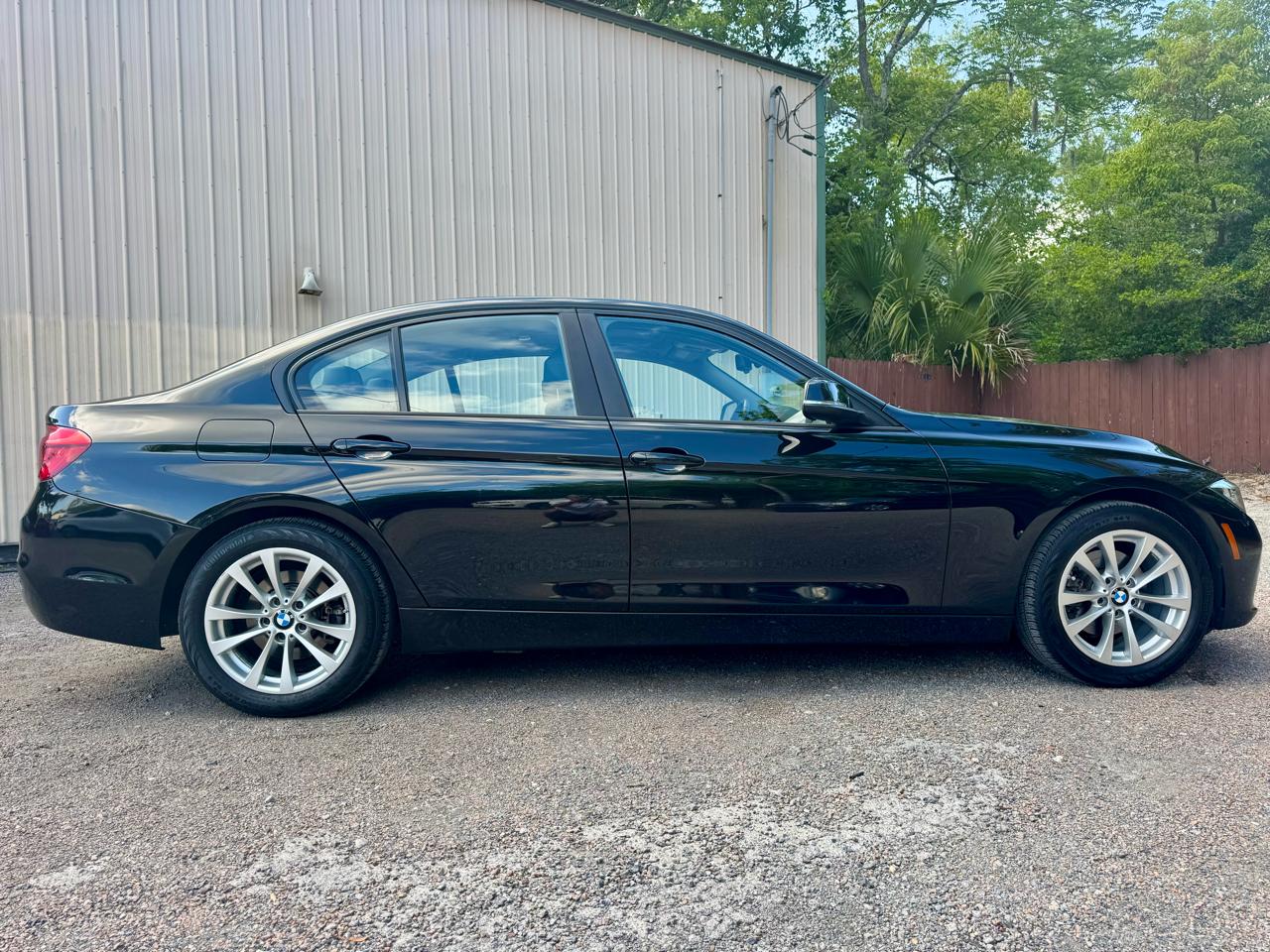 BMW 3-Series 320i xDrive Sedan 2016
