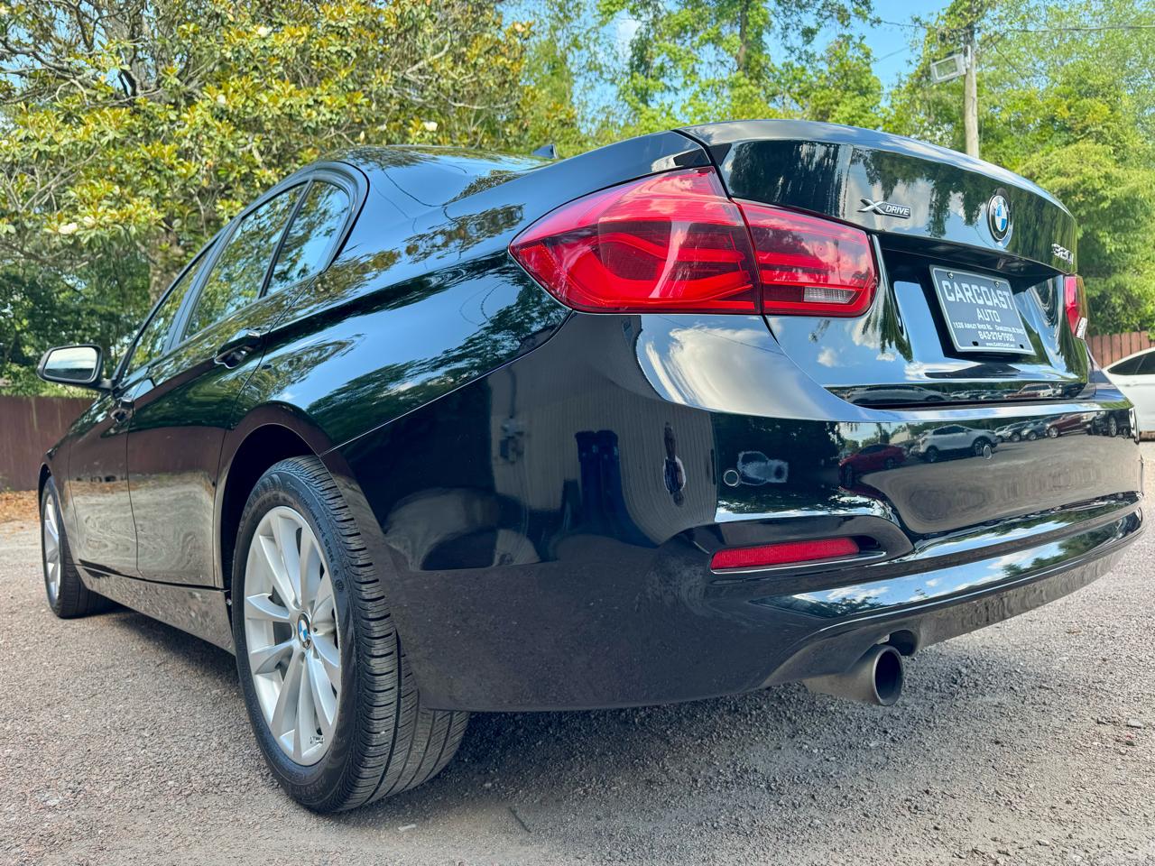 BMW 3-Series 320i xDrive Sedan 2016