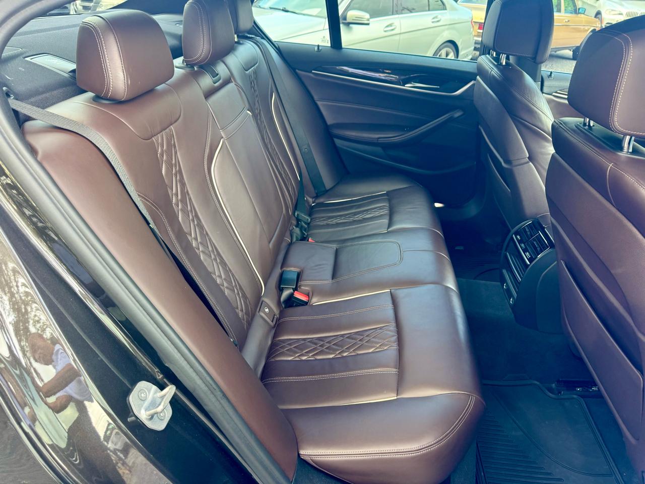 BMW 5-Series 530i 2017