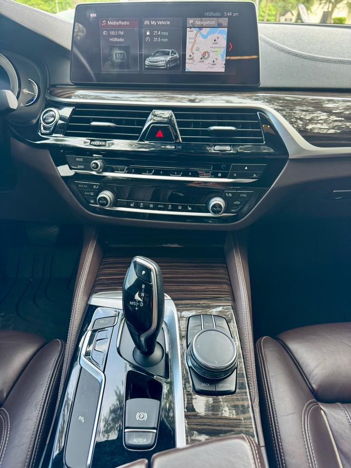 BMW 5-Series 530i 2017