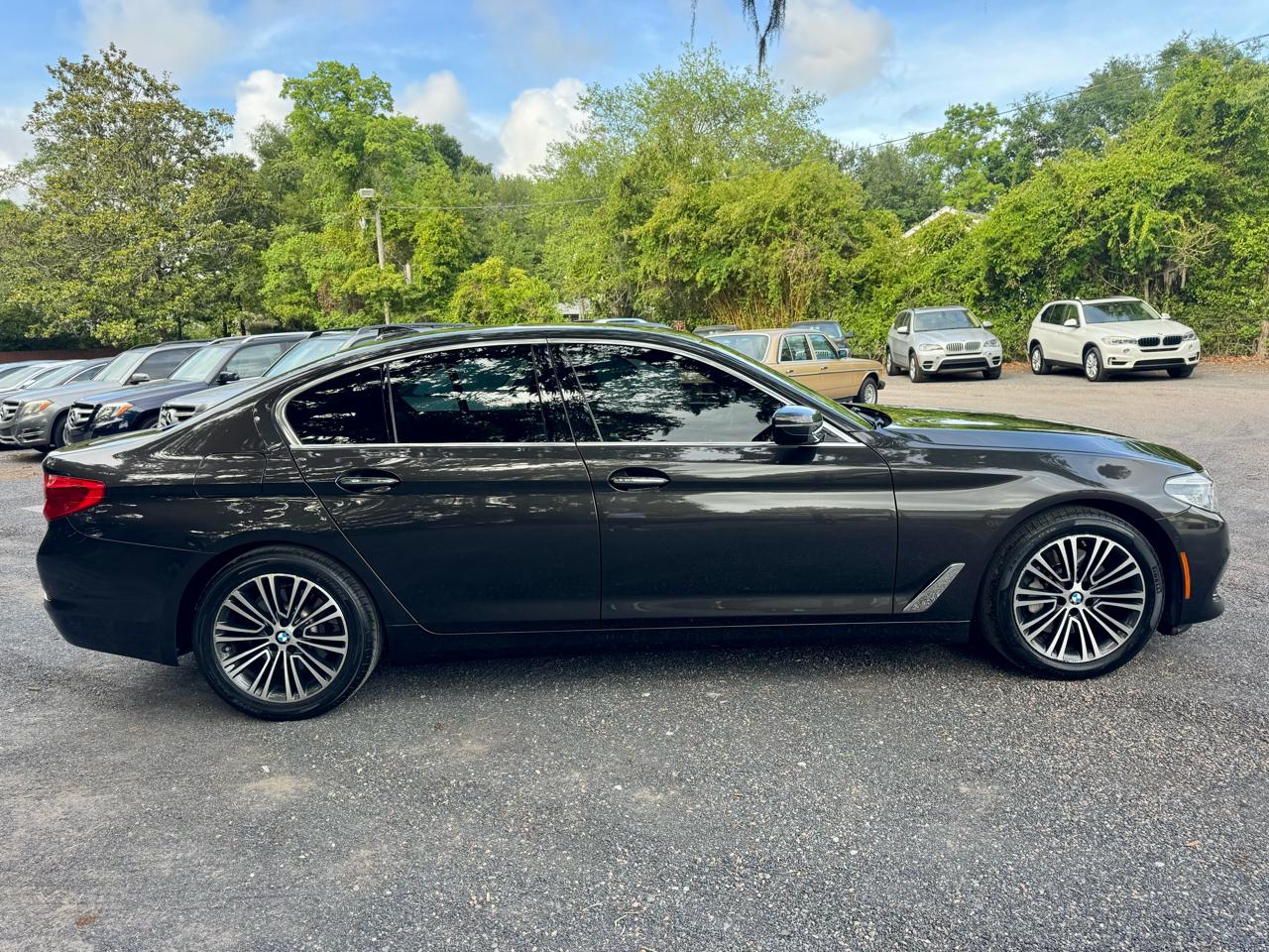 BMW 5-Series 530i 2017