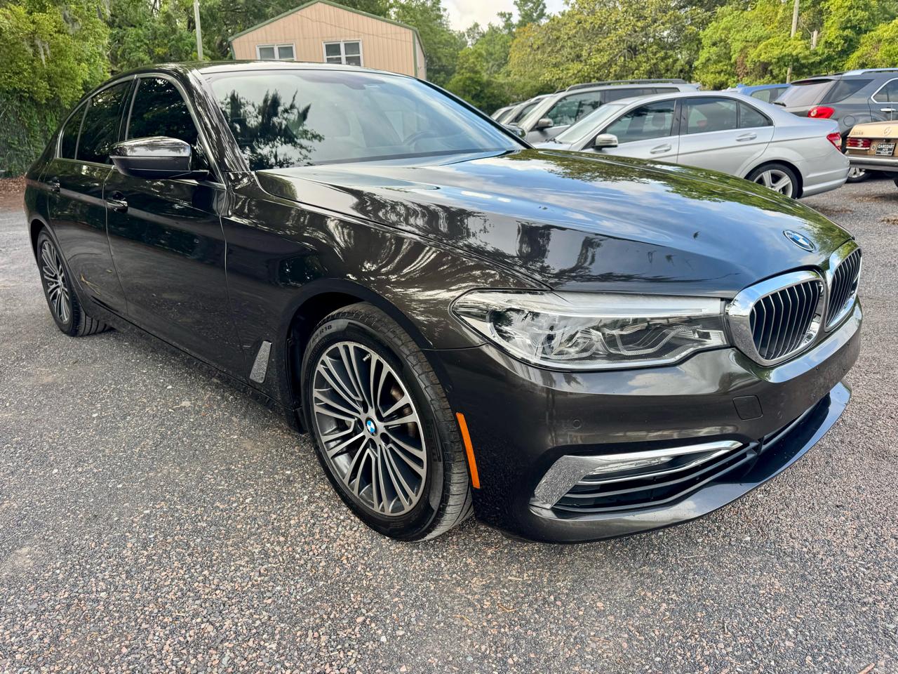 BMW 5-Series 530i 2017