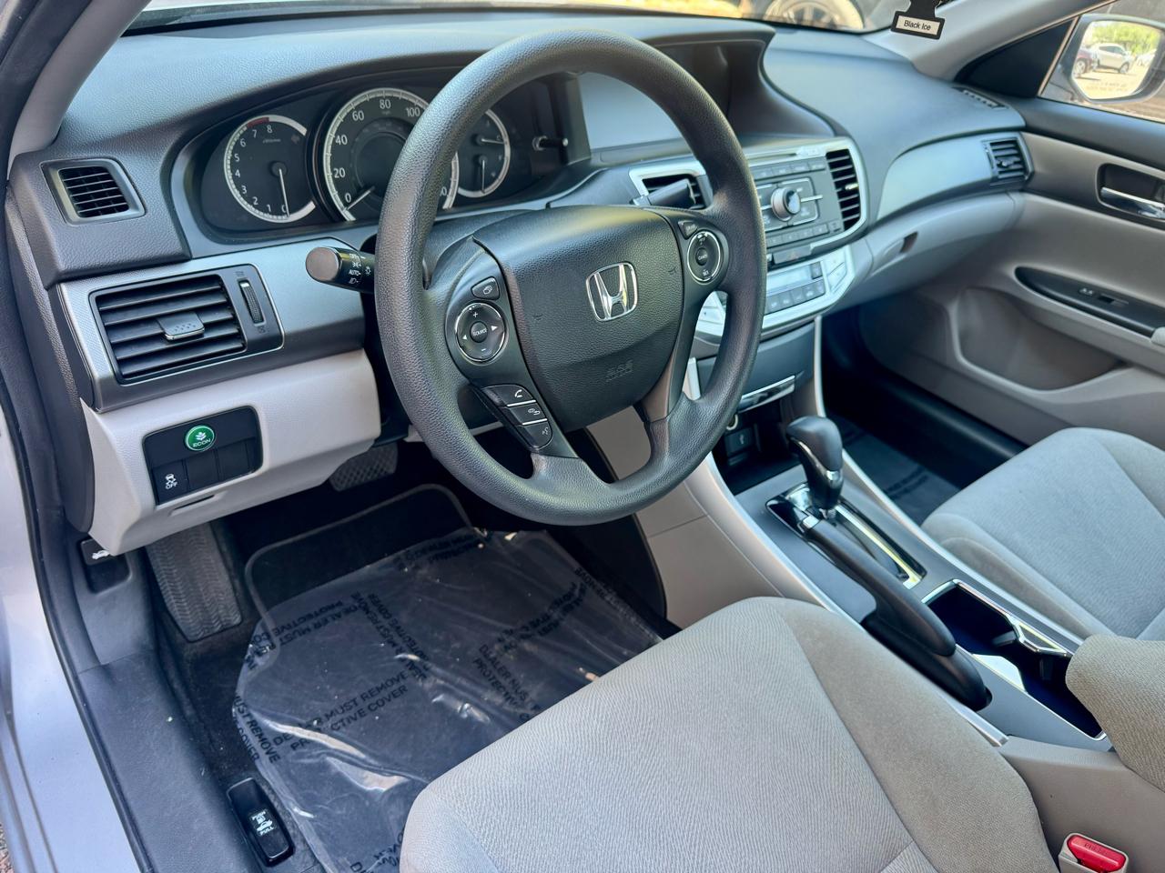 Honda Accord LX Sedan CVT 2013