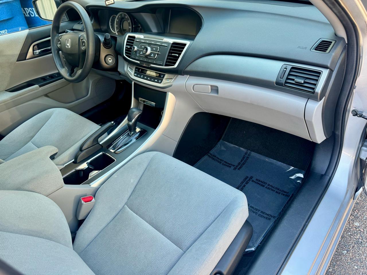 Honda Accord LX Sedan CVT 2013