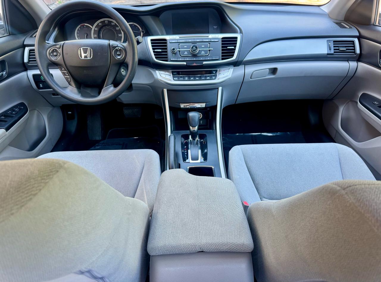 Honda Accord LX Sedan CVT 2013