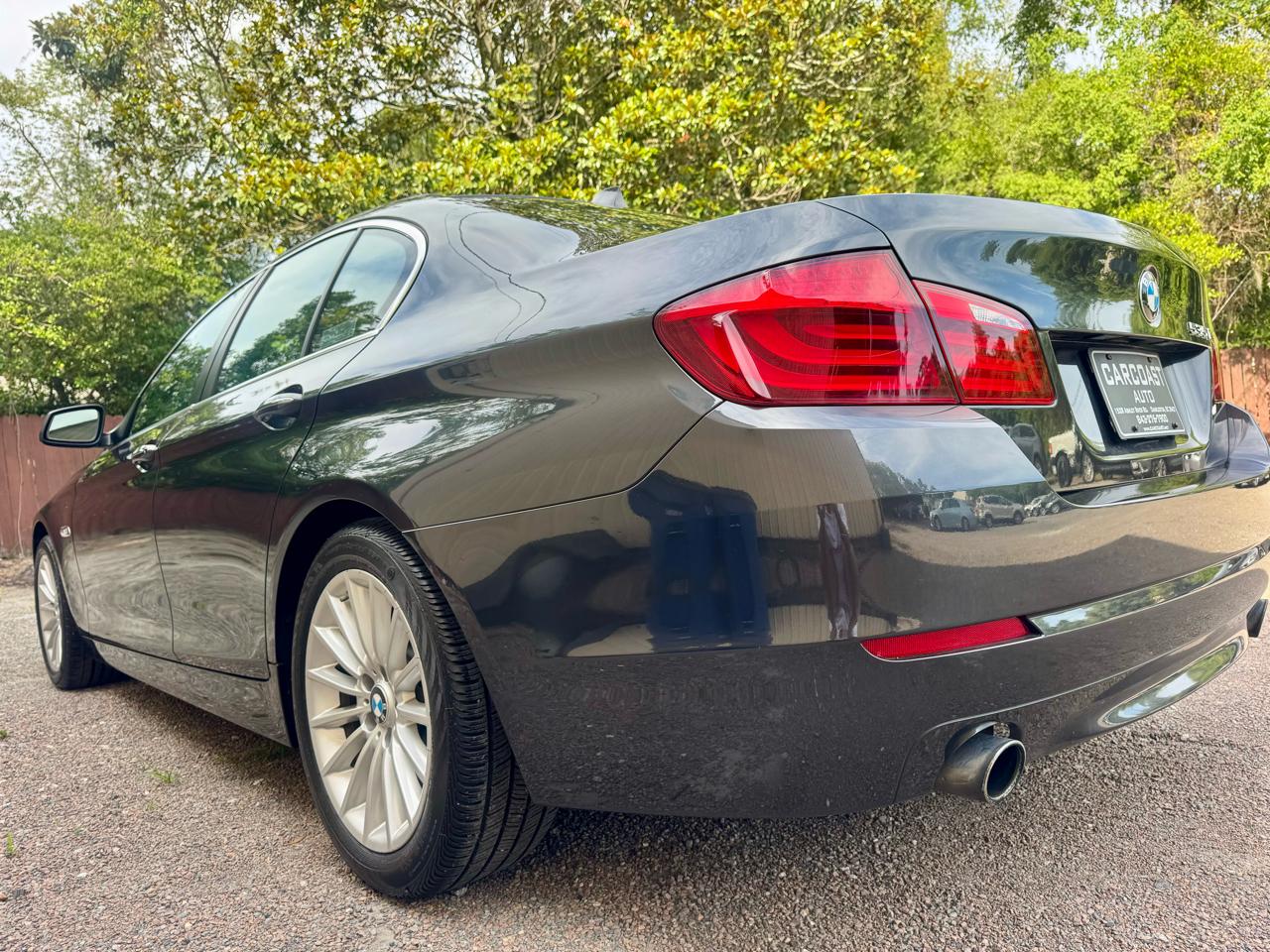 BMW 5-Series 535i 2011