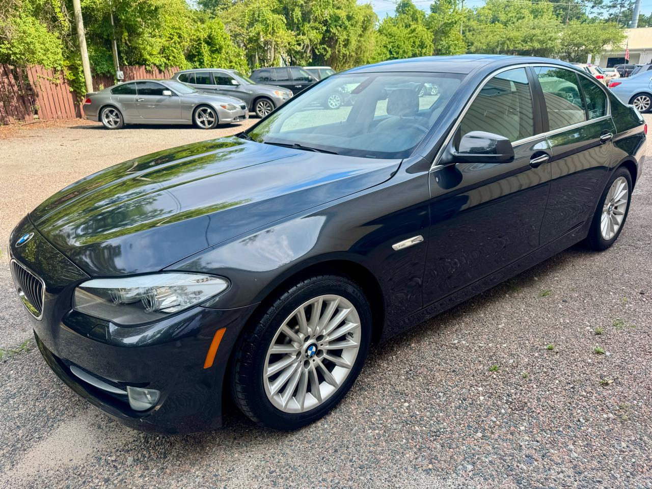 BMW 5-Series 535i 2011