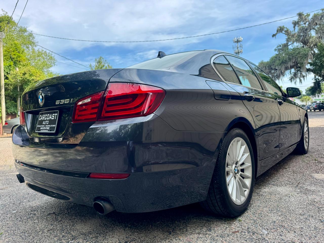 BMW 5-Series 535i 2011