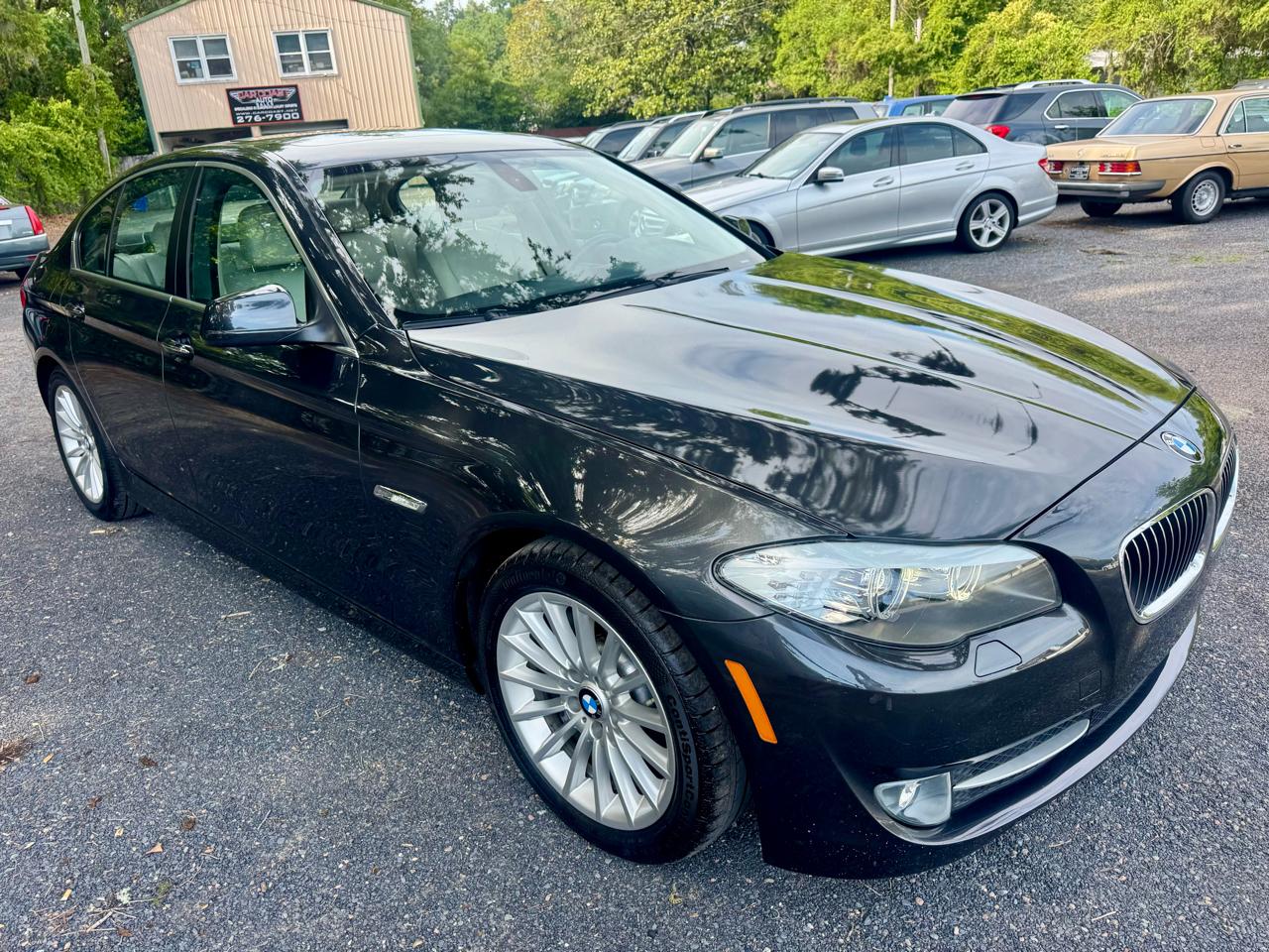 BMW 5-Series 535i 2011