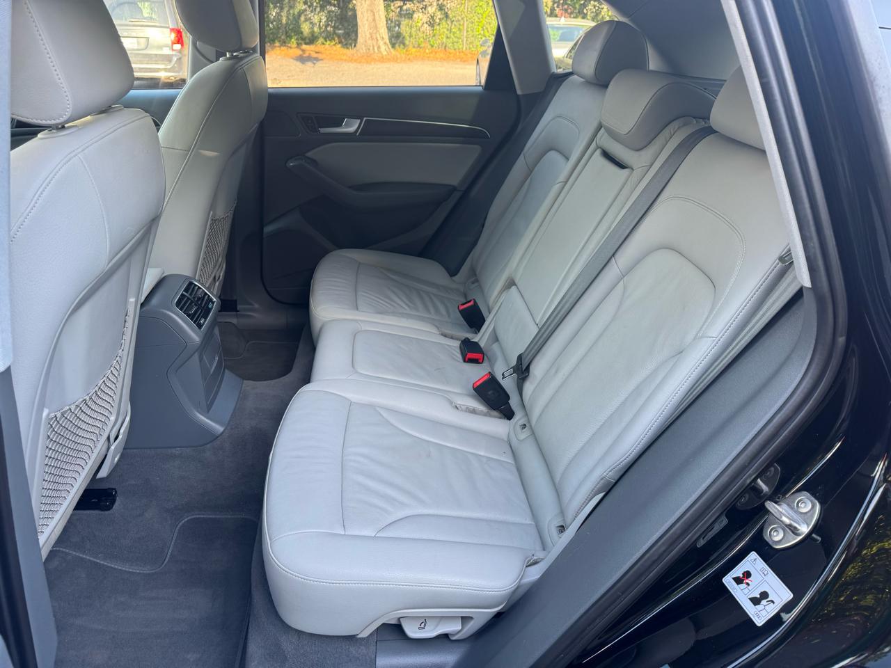 Audi Q5 2.0T Premium quattro 2016