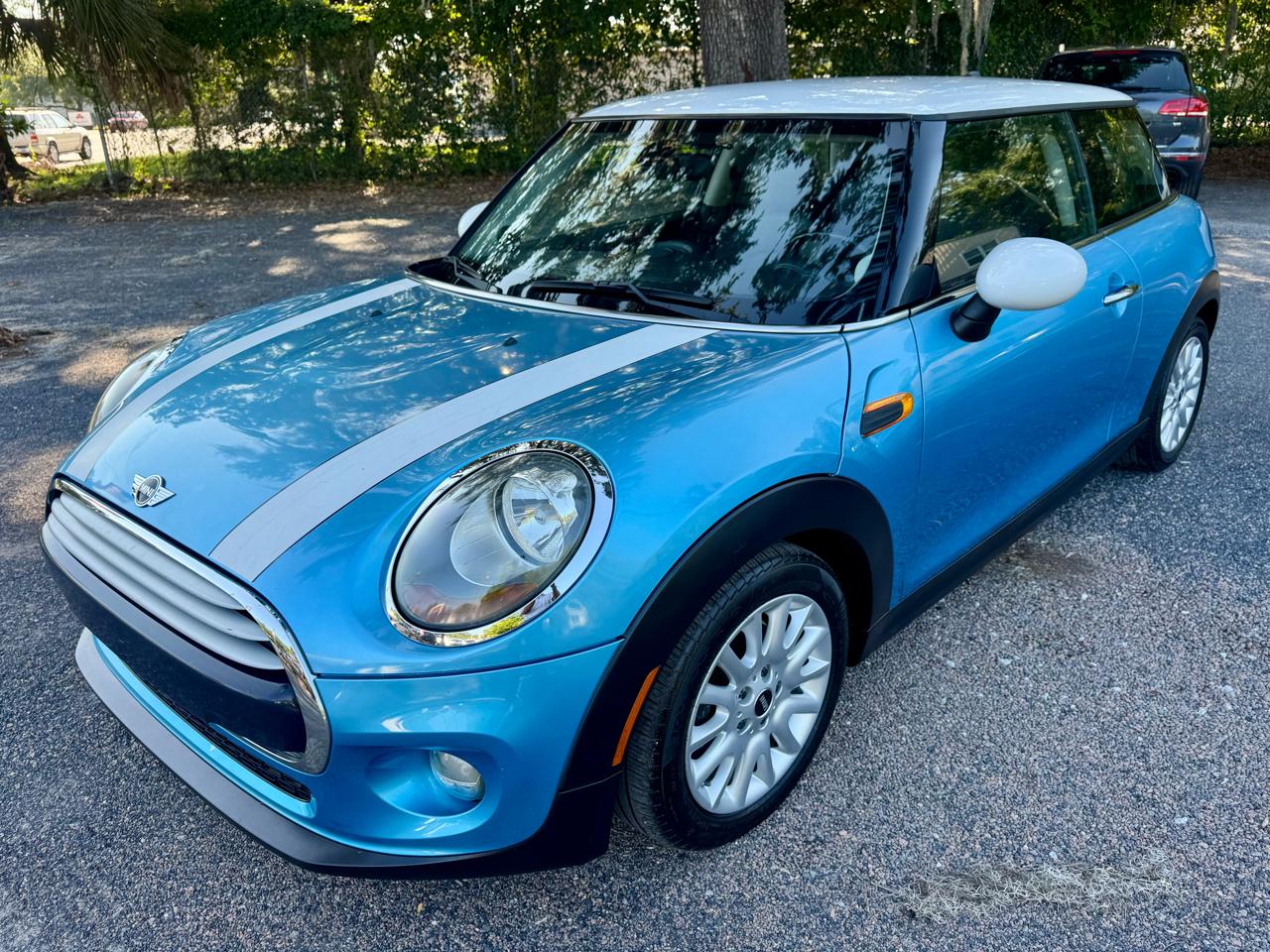 MINI Cooper Base 2015