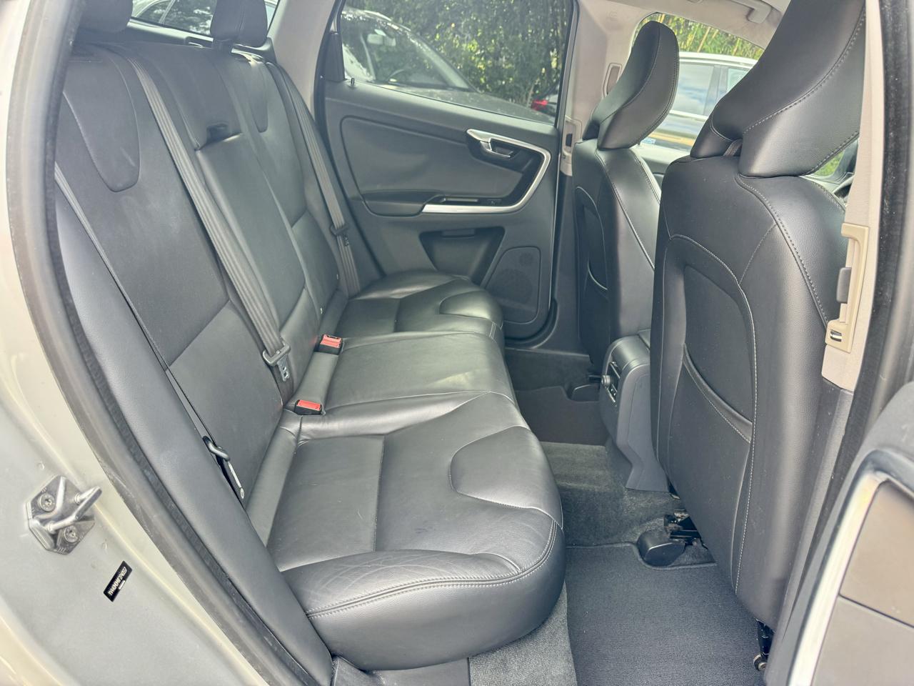Volvo XC60 T6 Drive-E Platinum FWD 2015