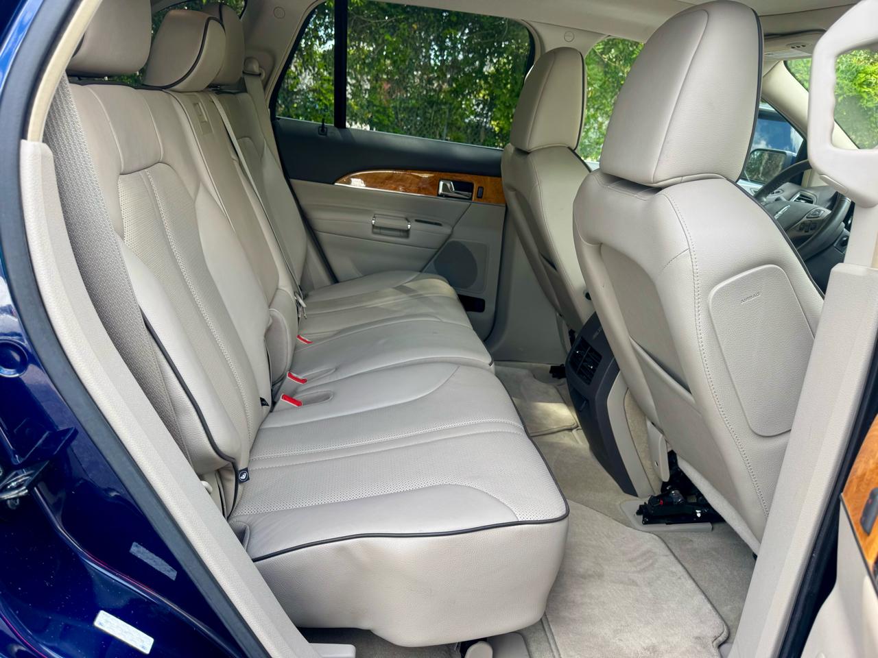 Lincoln MKX FWD 2011