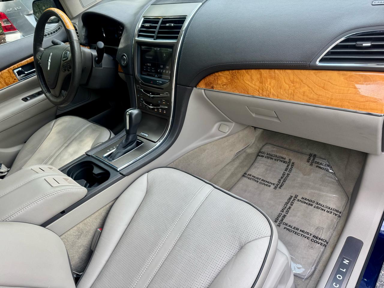 Lincoln MKX FWD 2011