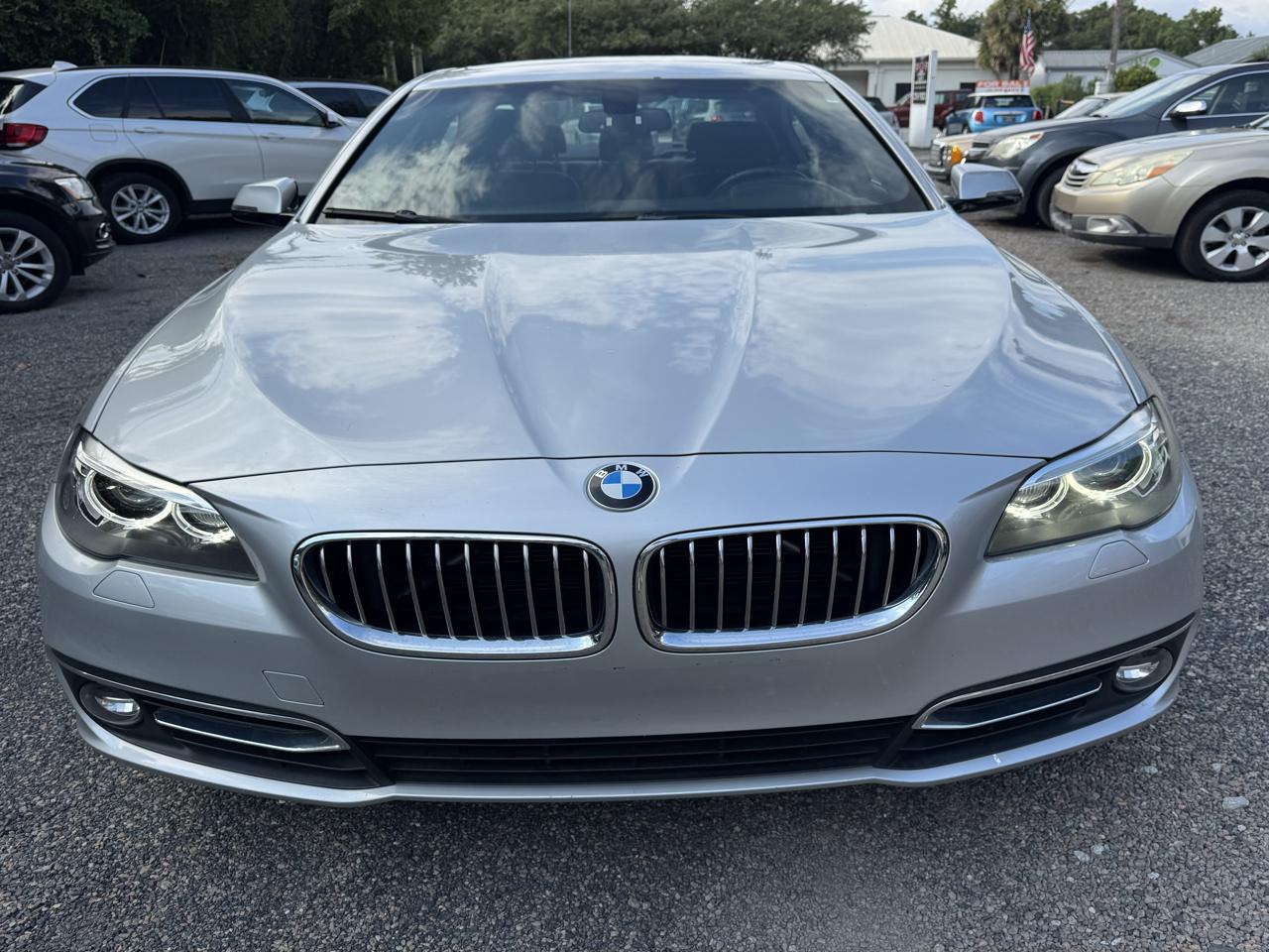 BMW 5-Series 528i 2014