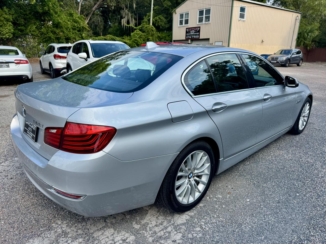 BMW 5-Series 528i 2014
