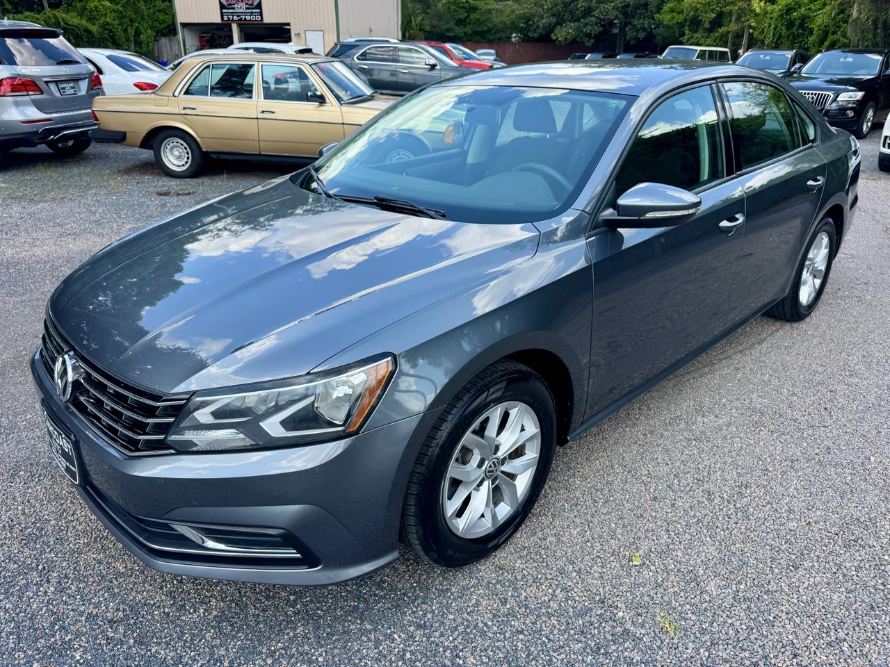 Volkswagen Passat S 2018