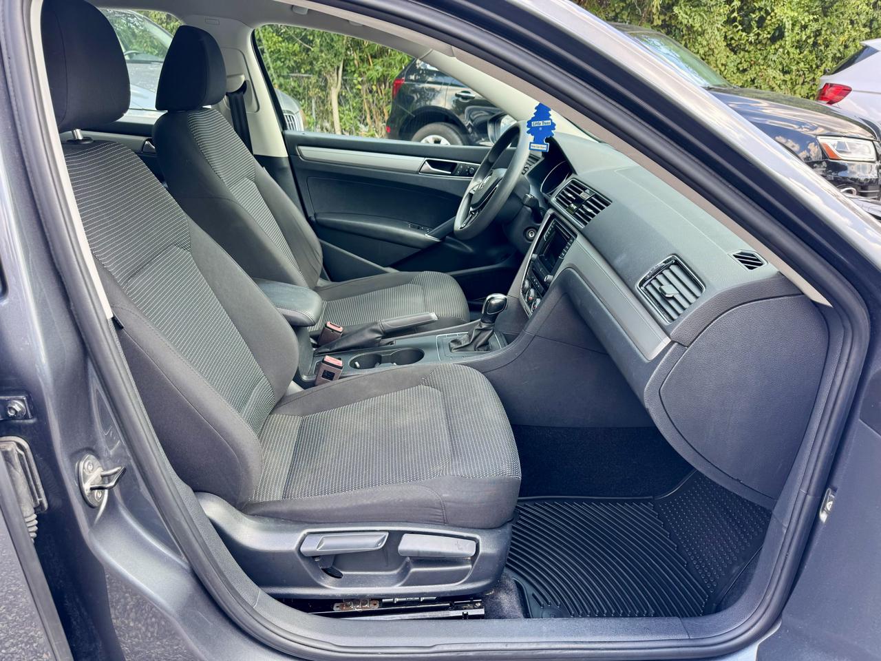 Volkswagen Passat S 2018