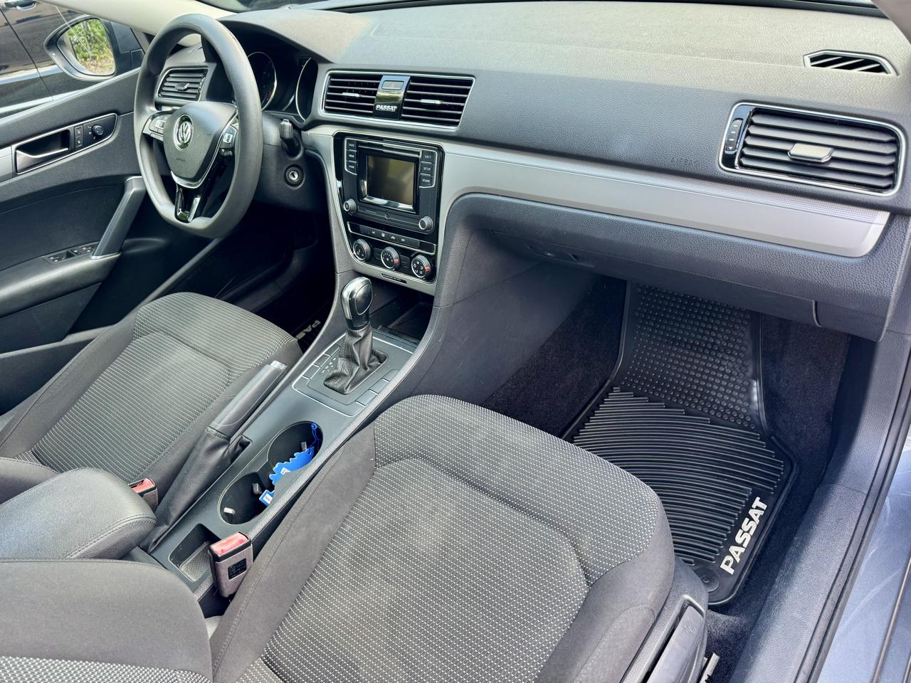 Volkswagen Passat S 2018