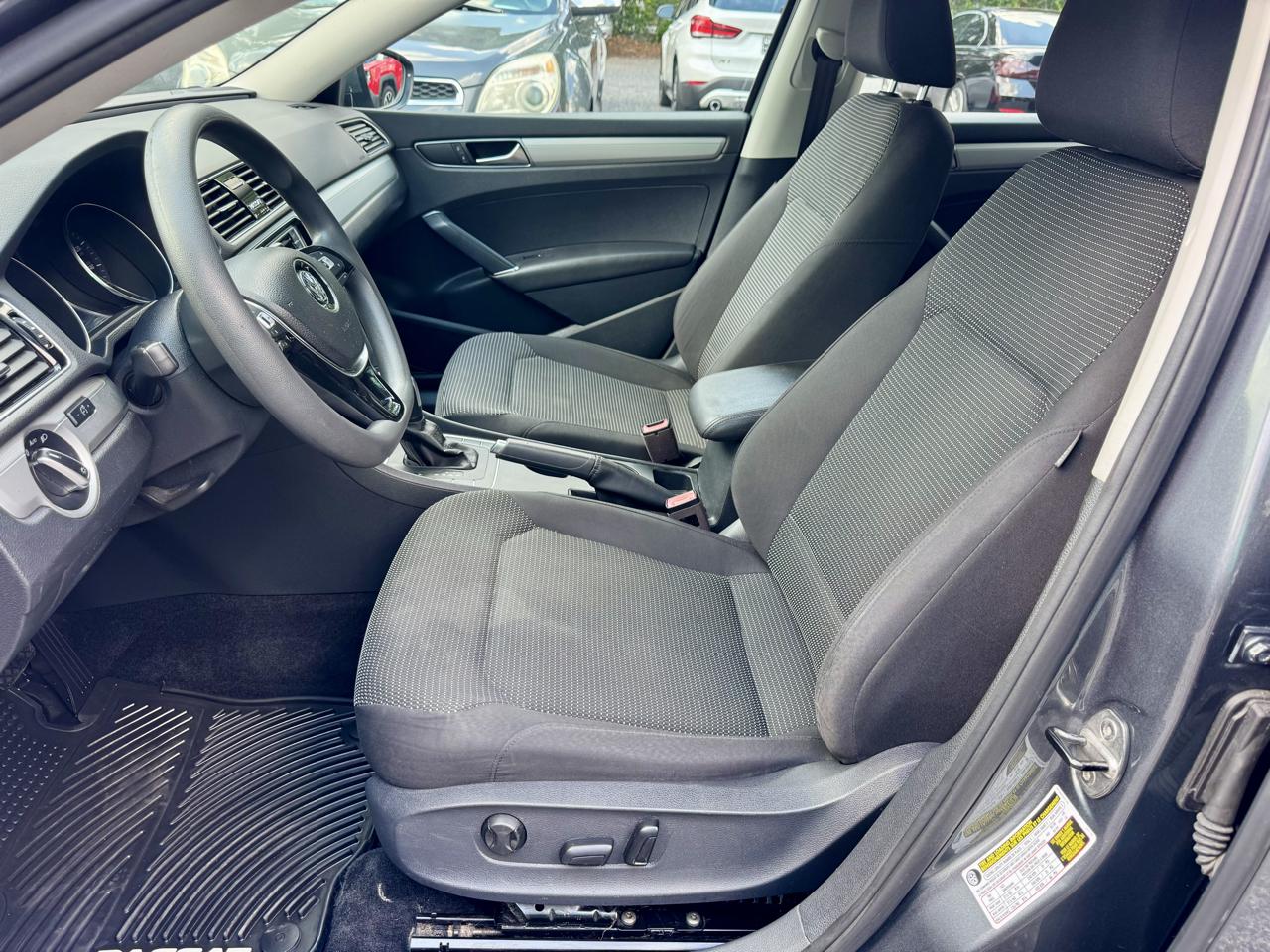 Volkswagen Passat S 2018