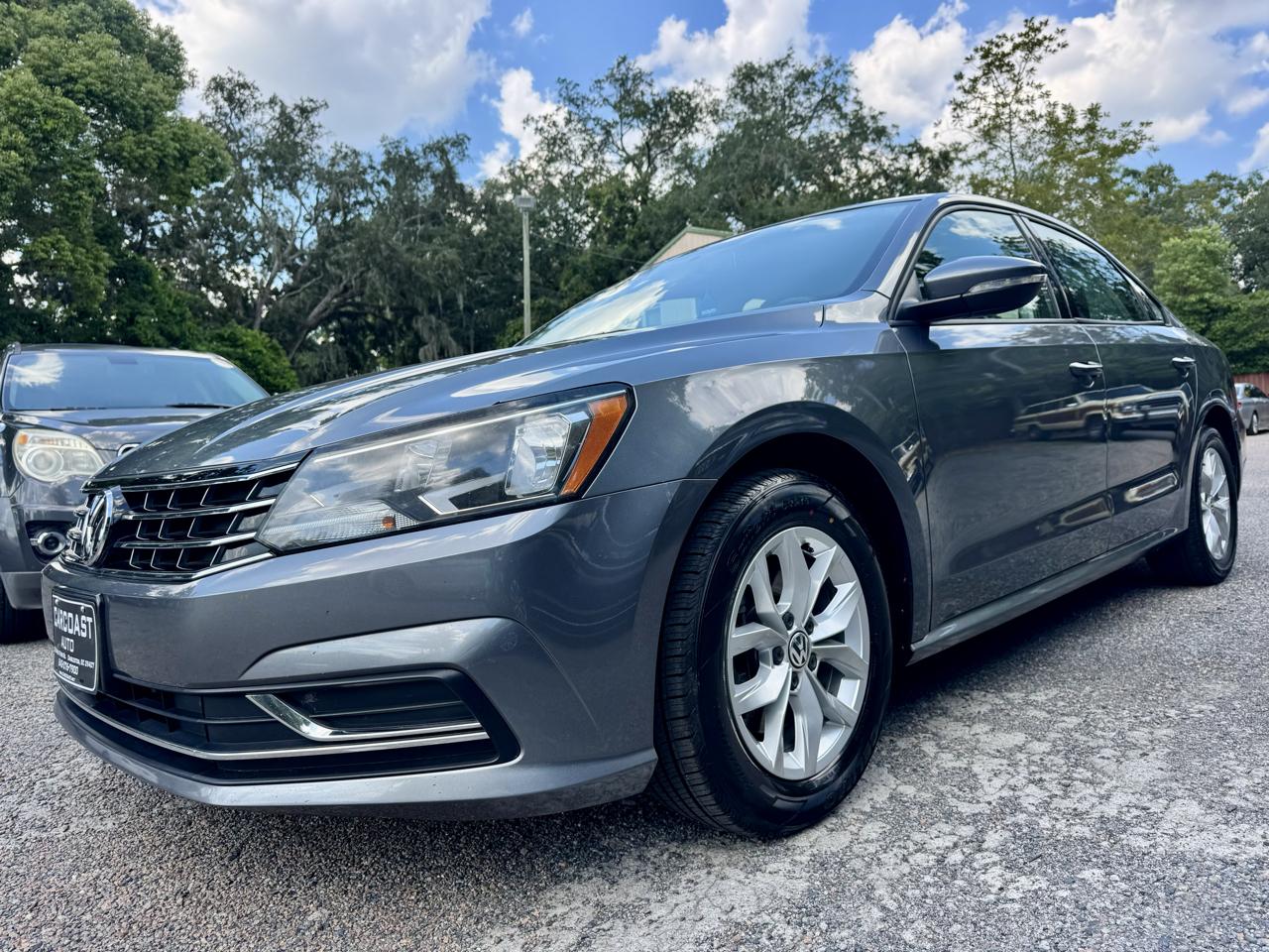 Volkswagen Passat S 2018
