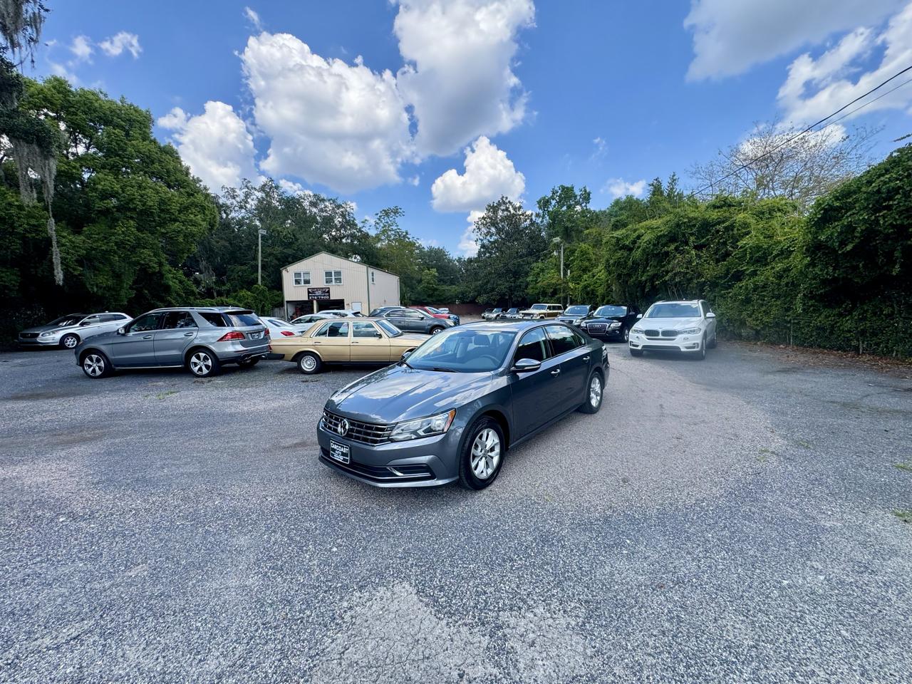 Volkswagen Passat S 2018
