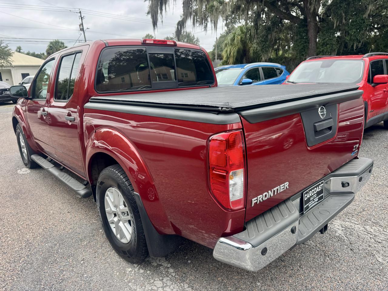 Nissan Frontier S Crew Cab 5AT 2WD 2017