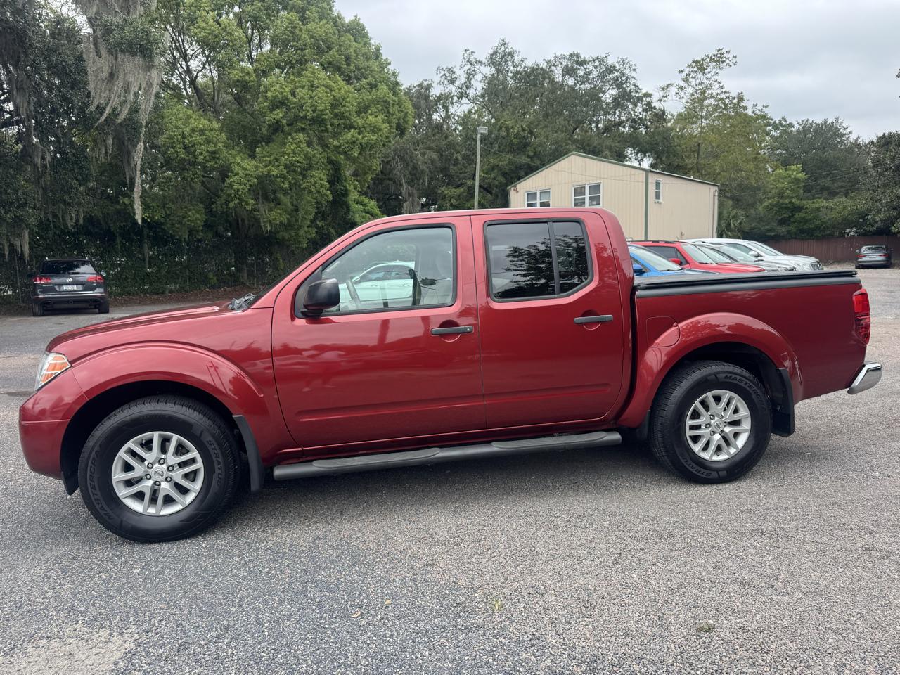 Nissan Frontier S Crew Cab 5AT 2WD 2017
