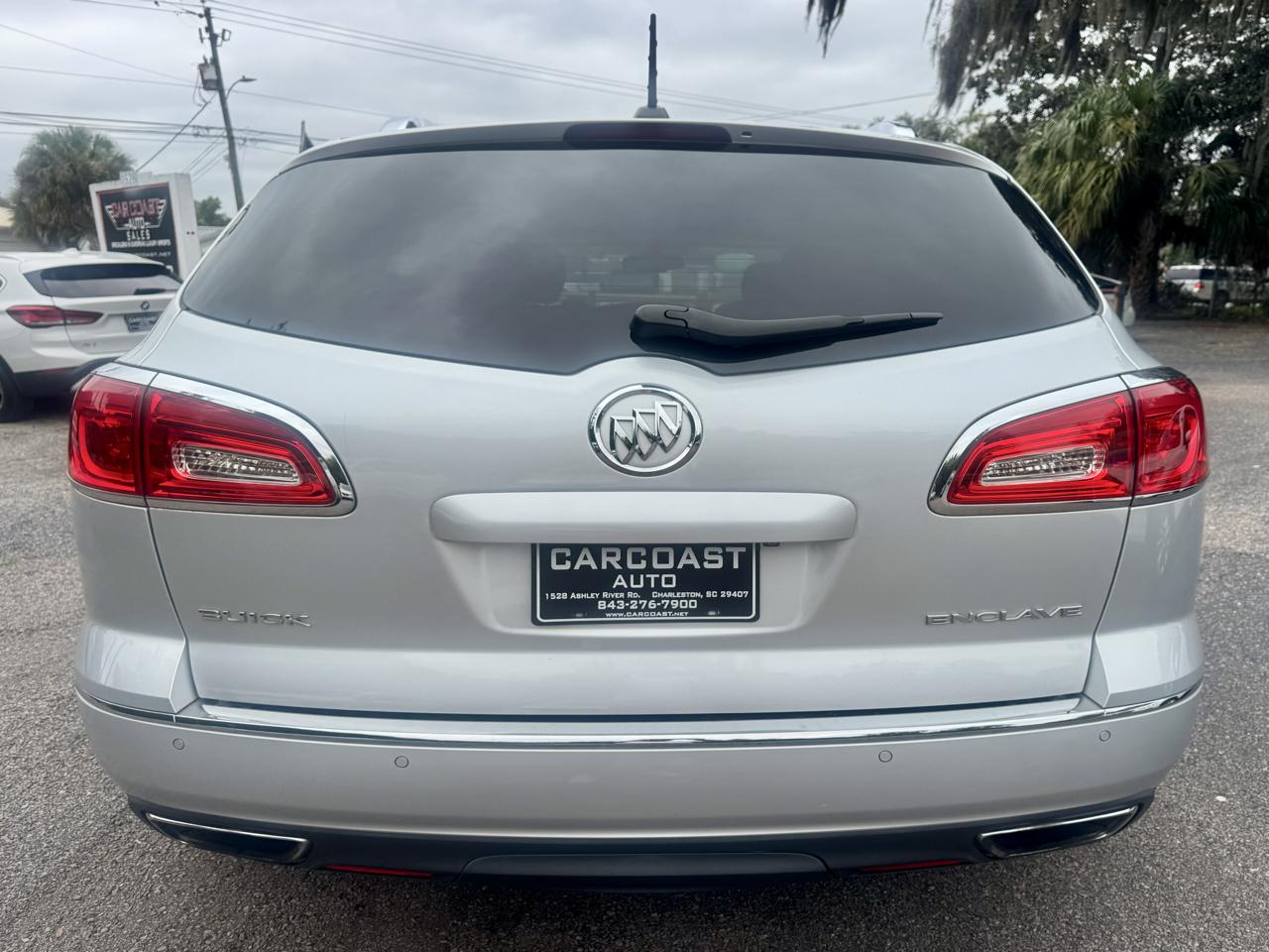 Buick Enclave Convenience FWD 2016
