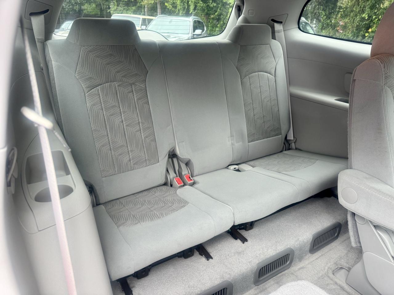 Buick Enclave Convenience FWD 2016