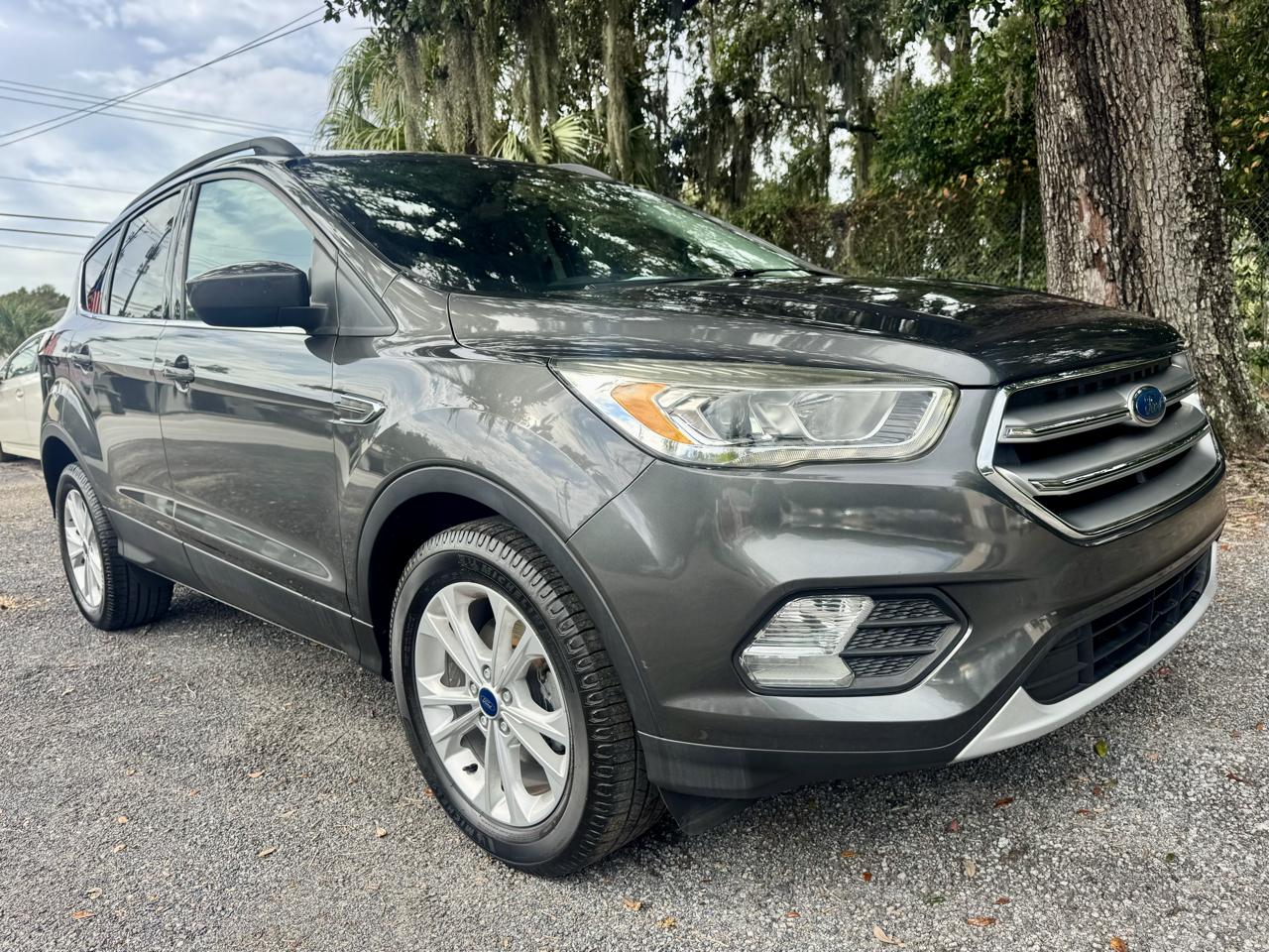 Ford Escape SE FWD 2017