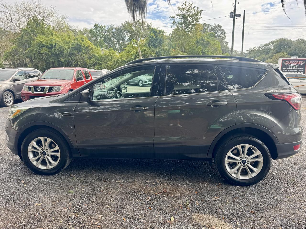 Ford Escape SE FWD 2017